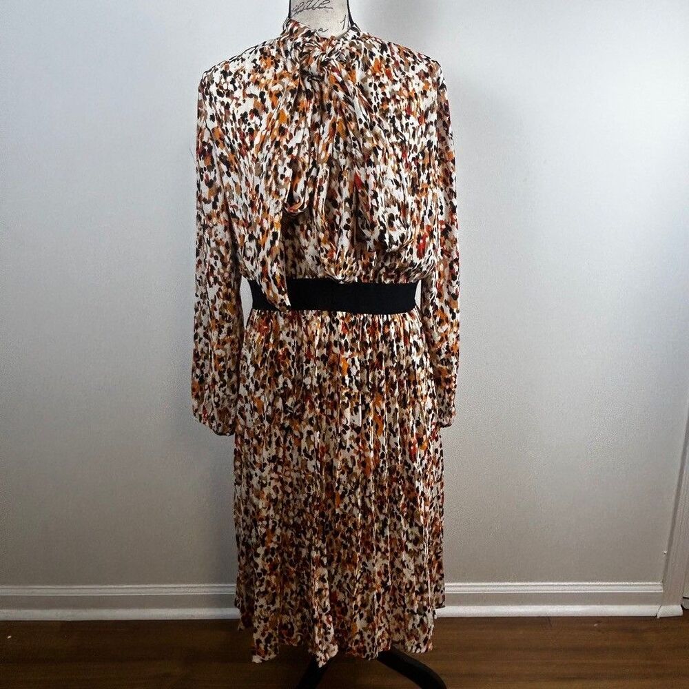 New York & Company Pleated Midi Dress Womens Large Orange Brown Abstract Tie